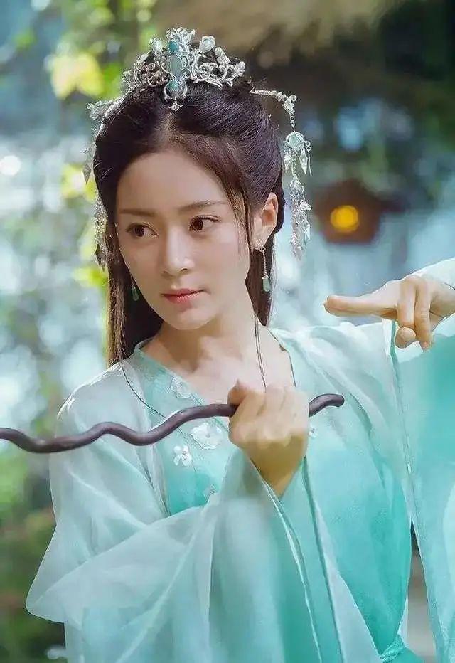 電視劇愛(ài)你一生演員表,電視劇愛(ài)你一生演員表，一場(chǎng)自然美景的旅行與內(nèi)心的探索之旅