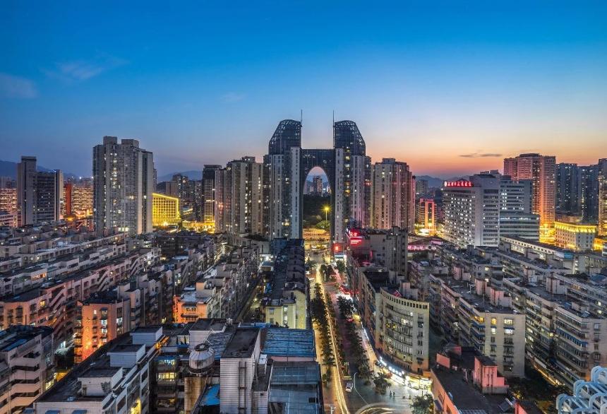 工業(yè)用地最新政策解讀，深度探討與指導(dǎo)標(biāo)題建議，工業(yè)用地新政解讀，政策調(diào)整及其影響分析